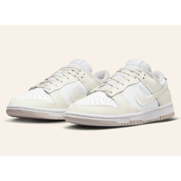 Women’s Nike Dunk Low 🥥 - Picture 2 of 16
